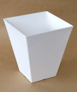 Alternative view of Chậu trồng hoa vuông NAKAYA màu trắng cao 19,3cm Nội Địa Nhật Bản