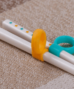 Alternative view of Đũa tập gắp xỏ ngón cho bé Seria nhẹ – hỗ trợ bé tự lập khi ăn