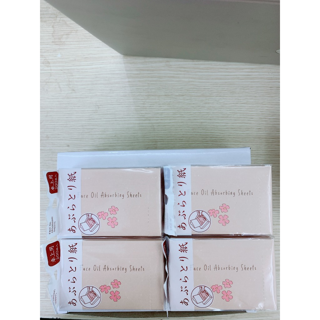 Giấy thấm dầu Seiwa Pro: Bí quyết cho làn da sạch thoáng, không bóng nhờn suốt cả ngày dài 4 Giấy thấm dầu Seiwa Pro: Bí quyết cho làn da sạch thoáng, không bóng nhờn suốt cả ngày dài - Ảnh 4